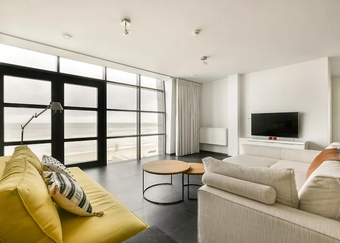 Appartement Met Frontaal Zeezicht In Bloemendaal