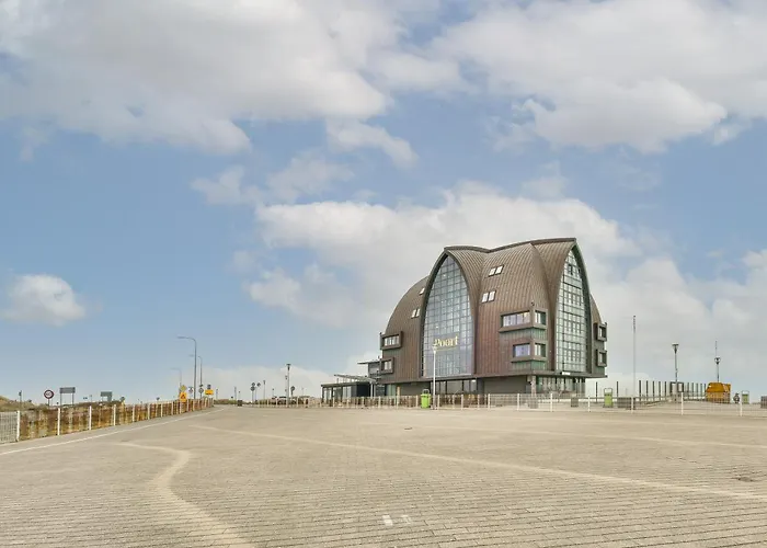 Appartement Met Frontaal Zeezicht In Bloemendaal