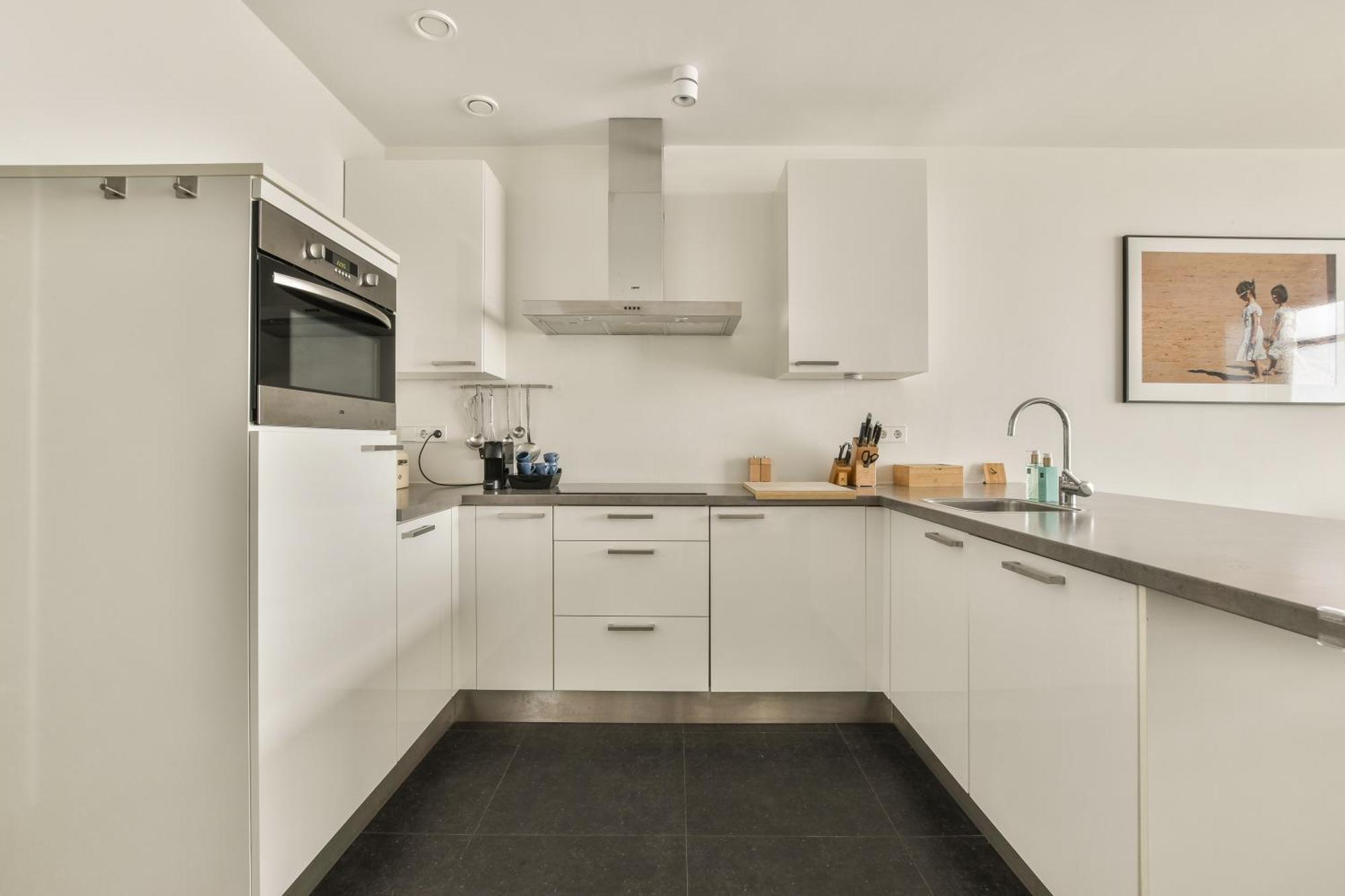 Apartment Met Frontaal Zeezicht In Bloemendaal