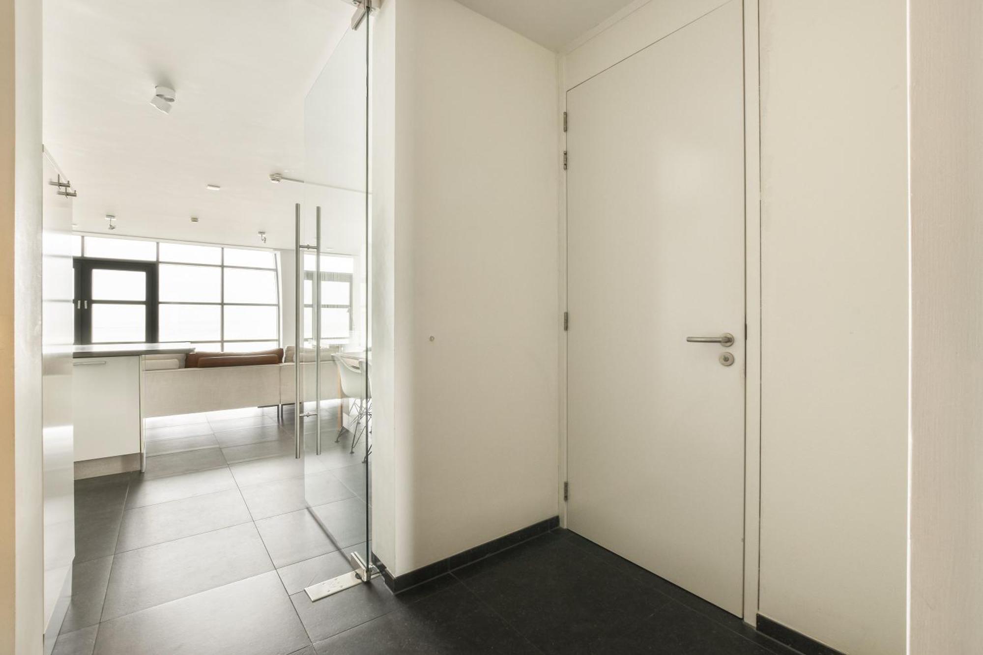 Met Frontaal Zeezicht In Apartment *