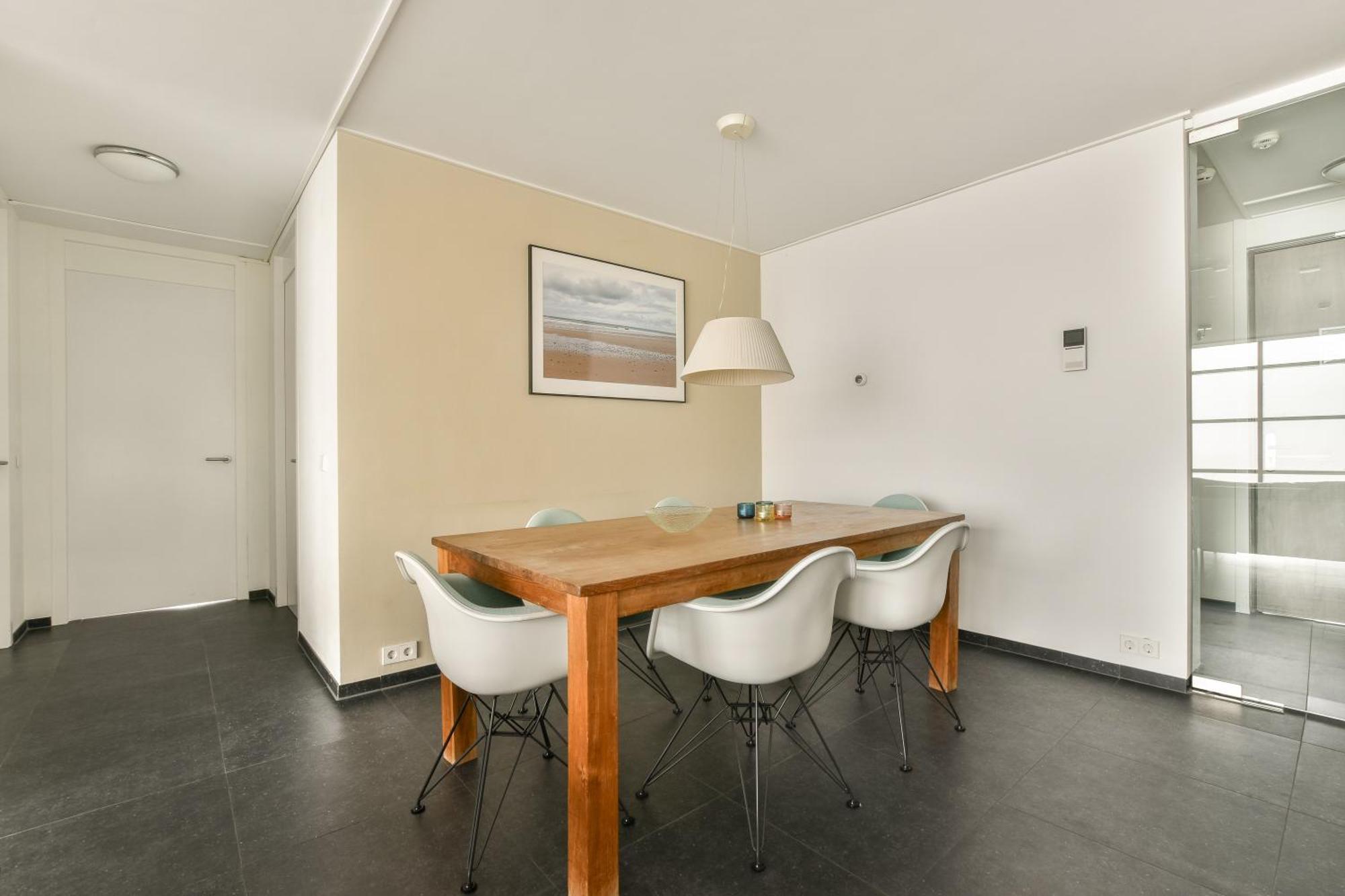 Met Frontaal Zeezicht In Apartment *